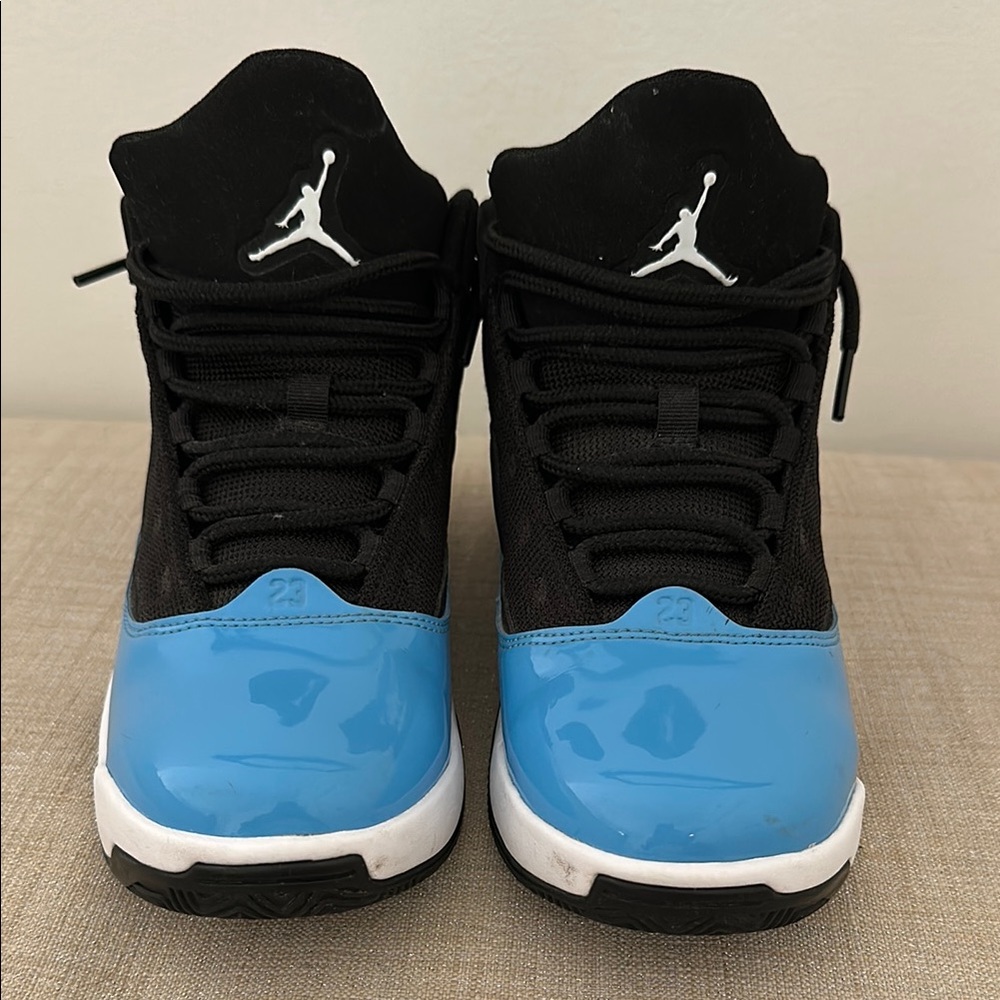 Jordan Max Aura 2